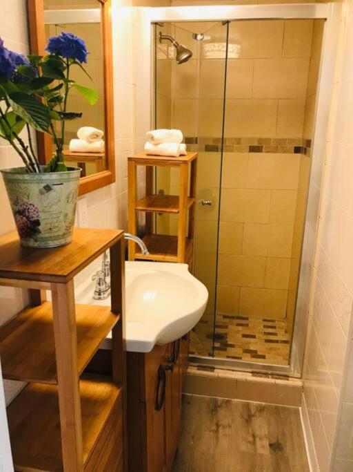 Beverly Hills 2bd Los Angeles